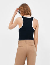 Load image into Gallery viewer, Top with Contrasting Trym